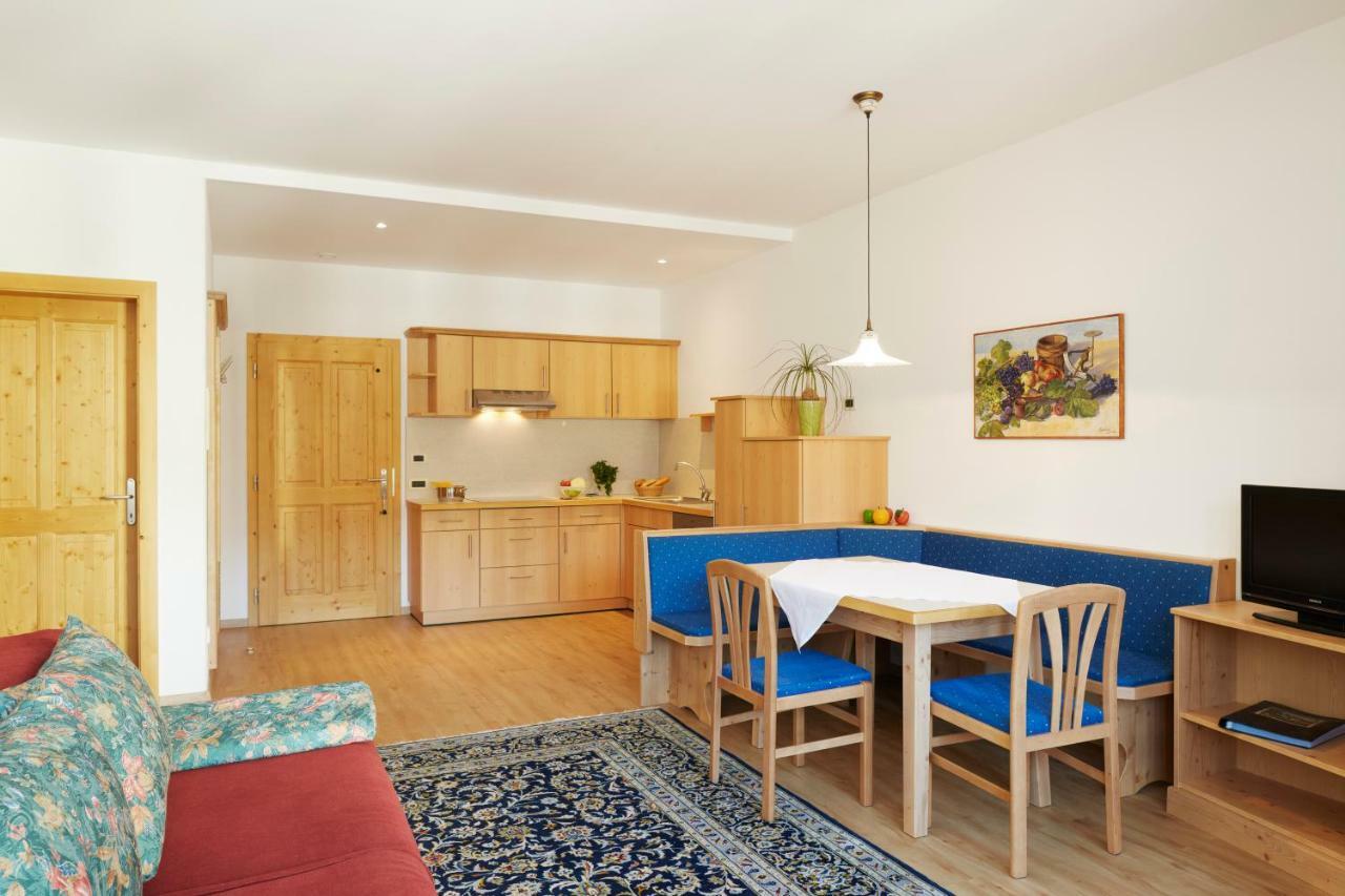 Kreuzwegerhof Nals Apartamento Exterior foto