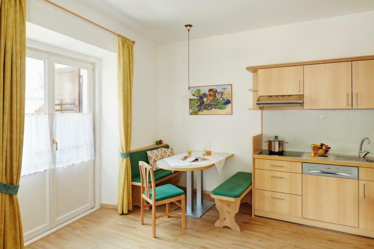 Kreuzwegerhof Nals Apartamento Exterior foto